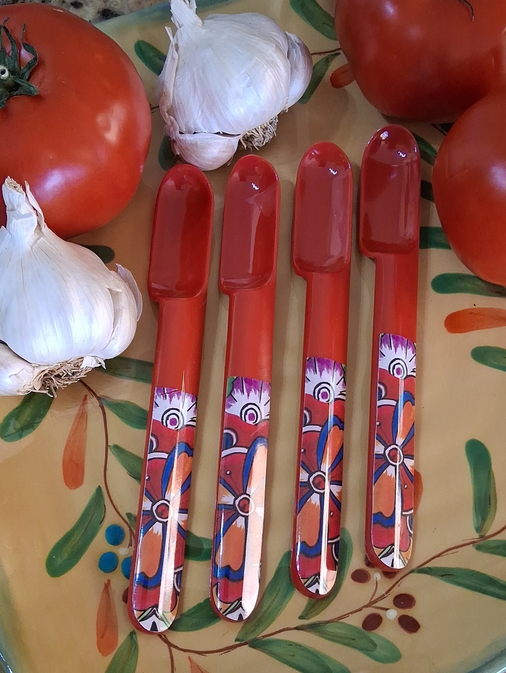 PREPARA Taco Spoon. Red Talavera. Set Of 4. Small Scrape Curved Serving Spoon.